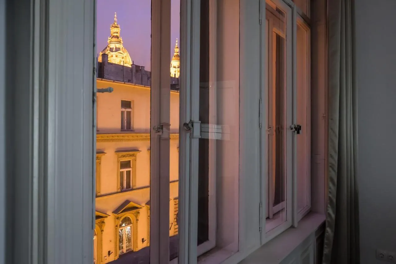 Basilika View Imperial Suite -Sas Street -Need Reservation For Free Parking Будапешт 0*,